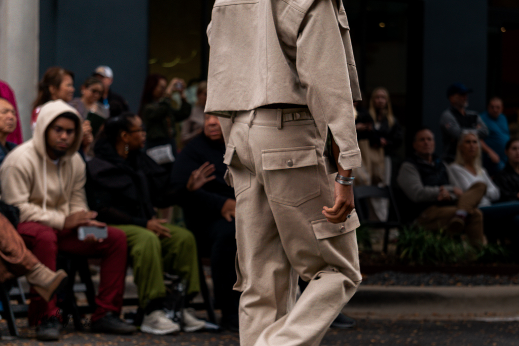 maekg runway details AFW